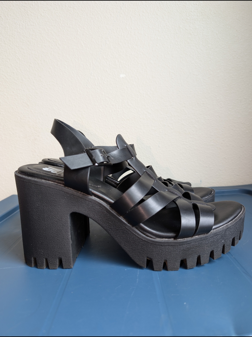 SM New York Y2K Black Chunky Platform Strappy Sandals Women's Size 10